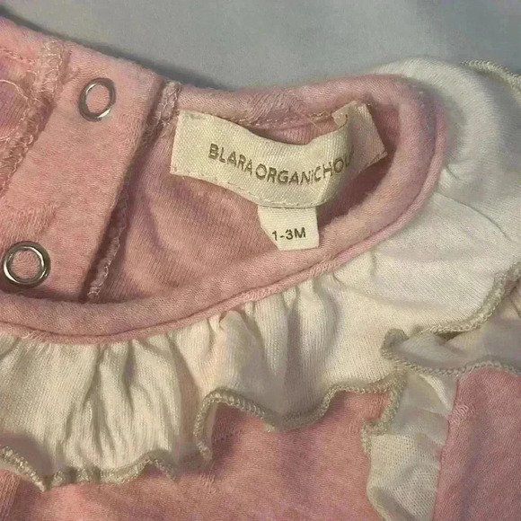 Blara Organic House - short sleeve newborn romper/one  piece. Size 1-3 months - Picture 2 of 3